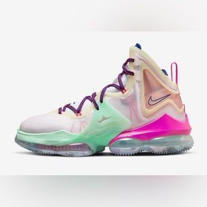 Nike LeBron XIX 19 Valentines Day Love Letter DH8459-900 Men's Size 10